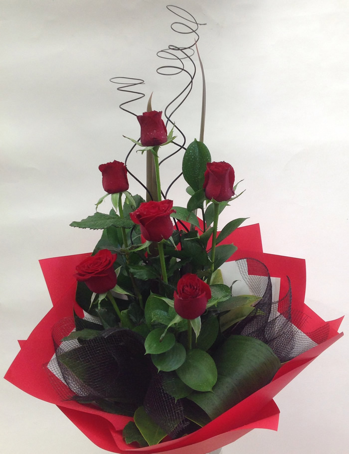 Hornby Florist » Bouquet of 6 Red Roses